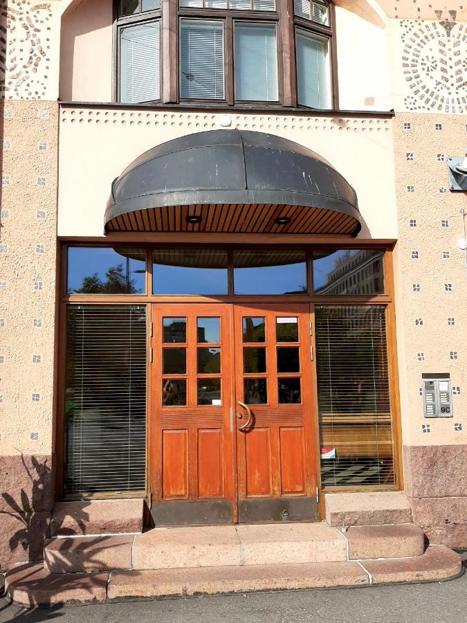 Go Happy Home Vilhonkatu 9. Stylish Home In The Heart Of The City Centrer Helsinki Exterior photo