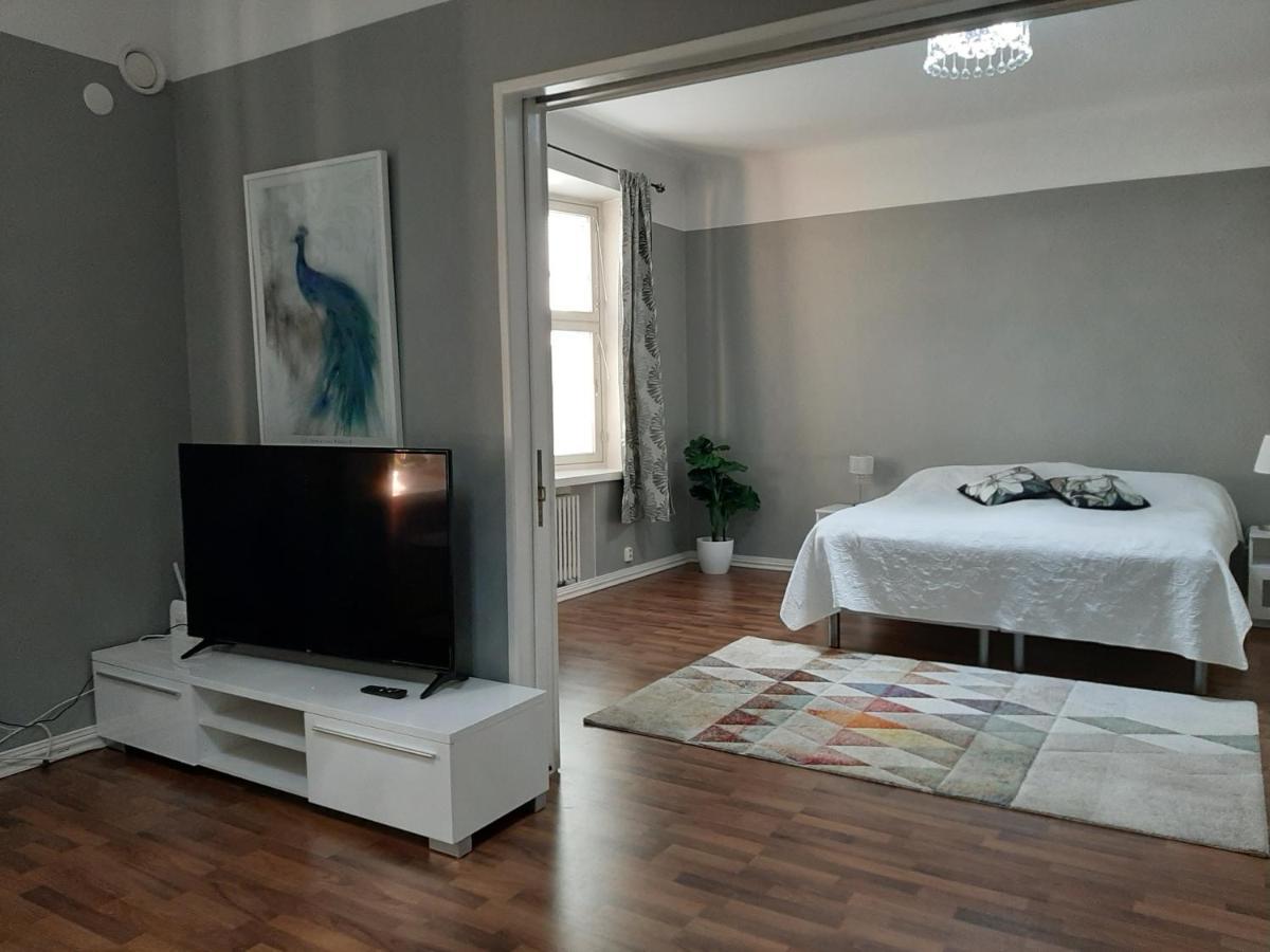 Go Happy Home Vilhonkatu 9. Stylish Home In The Heart Of The City Centrer Helsinki Exterior photo